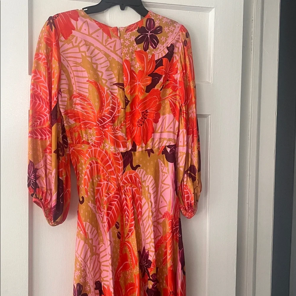 Farm Rio jungle panther tropical beige cutout long sleeve midi dress - NWT sz m - Picture 7 of 8